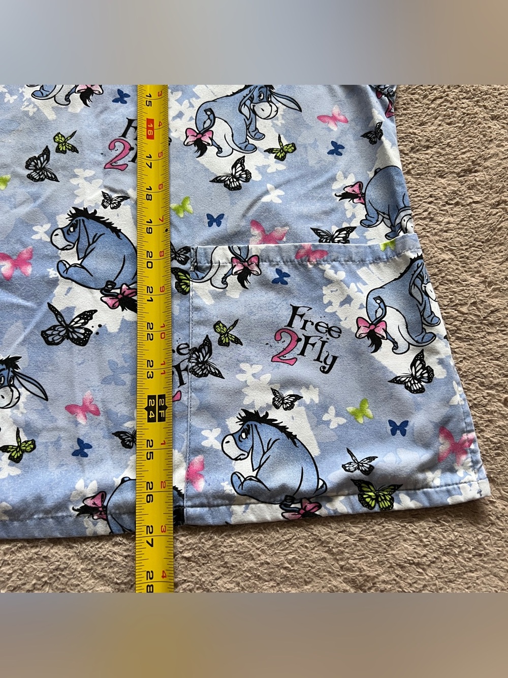 Disney Eeyore Scrub Top Medical Nursing Healthcare Utility Nurse Cute Retro Sz S - Picture 6 of 8